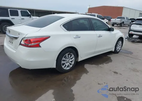 2015 Nissan Altima 2.5 S from USA, damaged, VIN 1N4AL3AP7FN375037